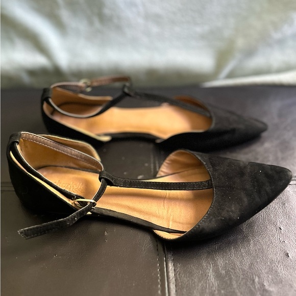 Black pointed strappy flats - Picture 2 of 4